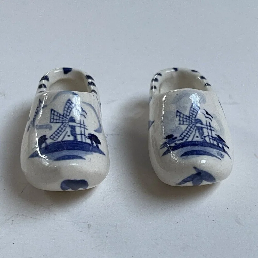 Delft Blue Holland Souvenir Miniature Dutch Porcelain Clogs Shoes Home Decor